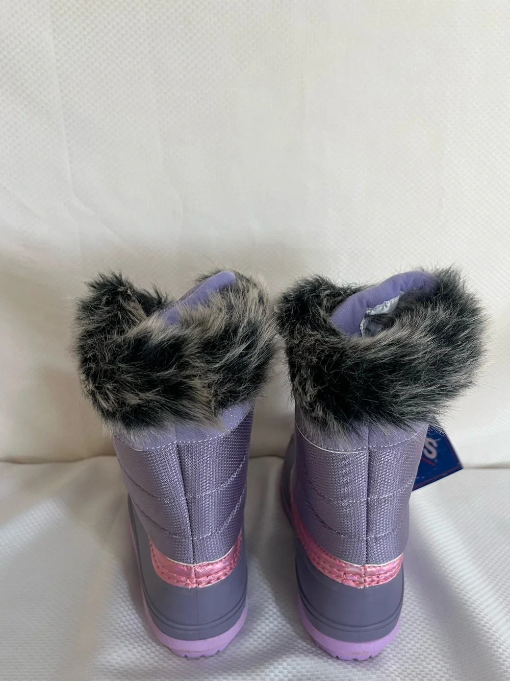 NEW totes Keri Kids Waterproof Ankle Boots size: 4 med
